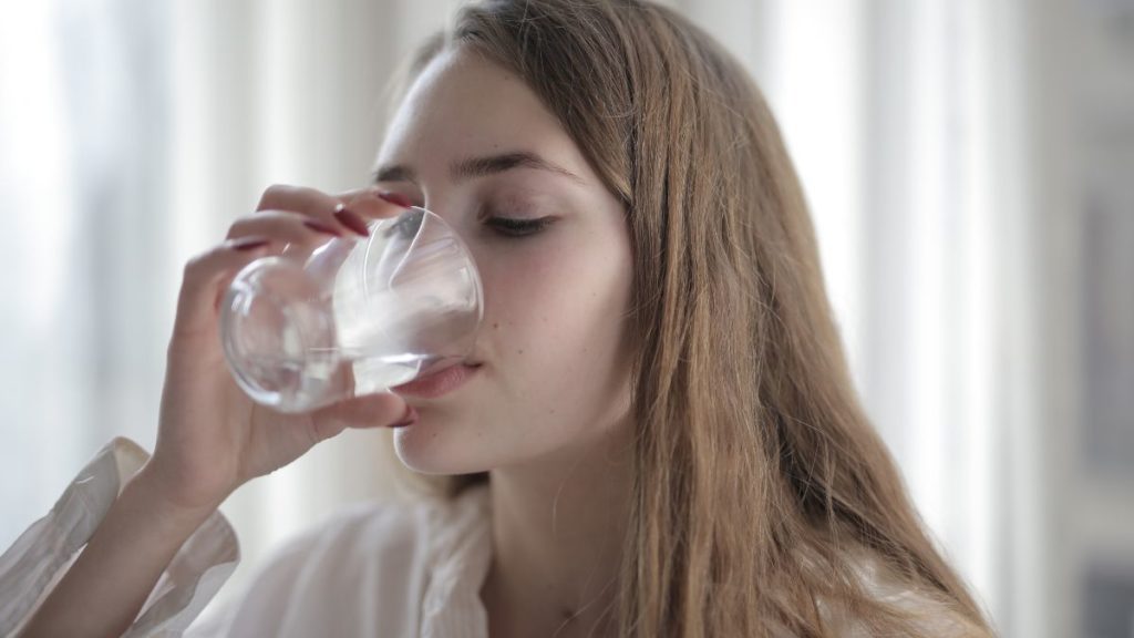 Hydrating Reduces Voiceover Mouth Noise